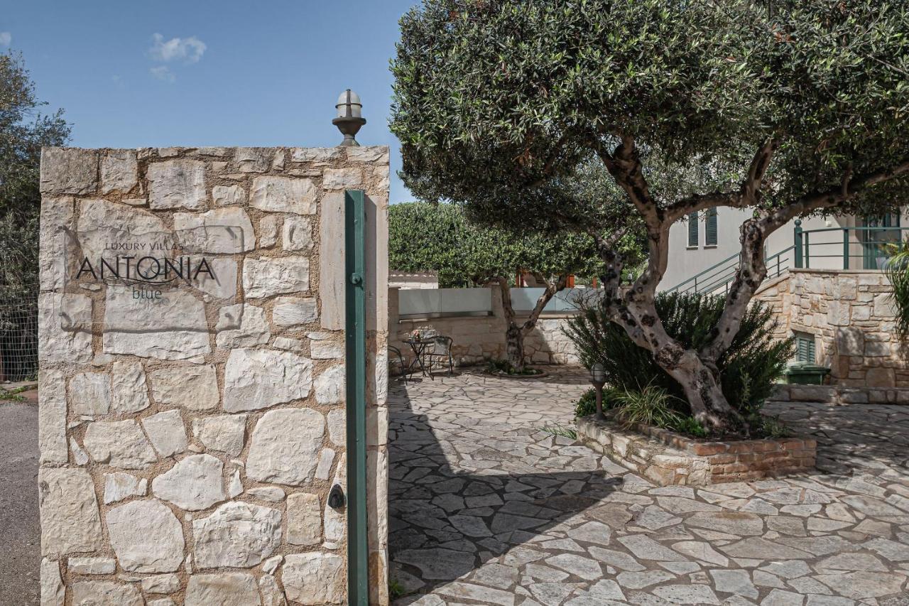Antonia Blue Villa Mourniai Exterior photo